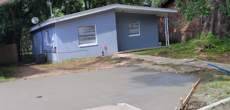 Primary Photo - 1068 Preston Ave