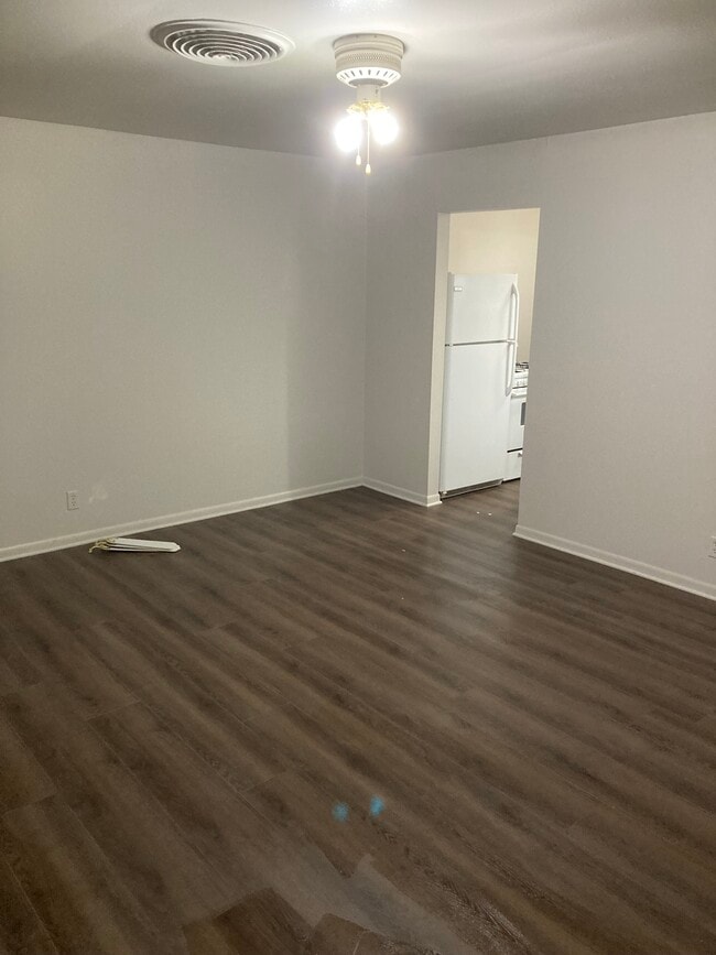 Building Photo - 4207 Idlewood Dr