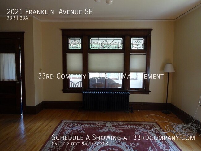 Building Photo - Charming South Minneapolis Home!