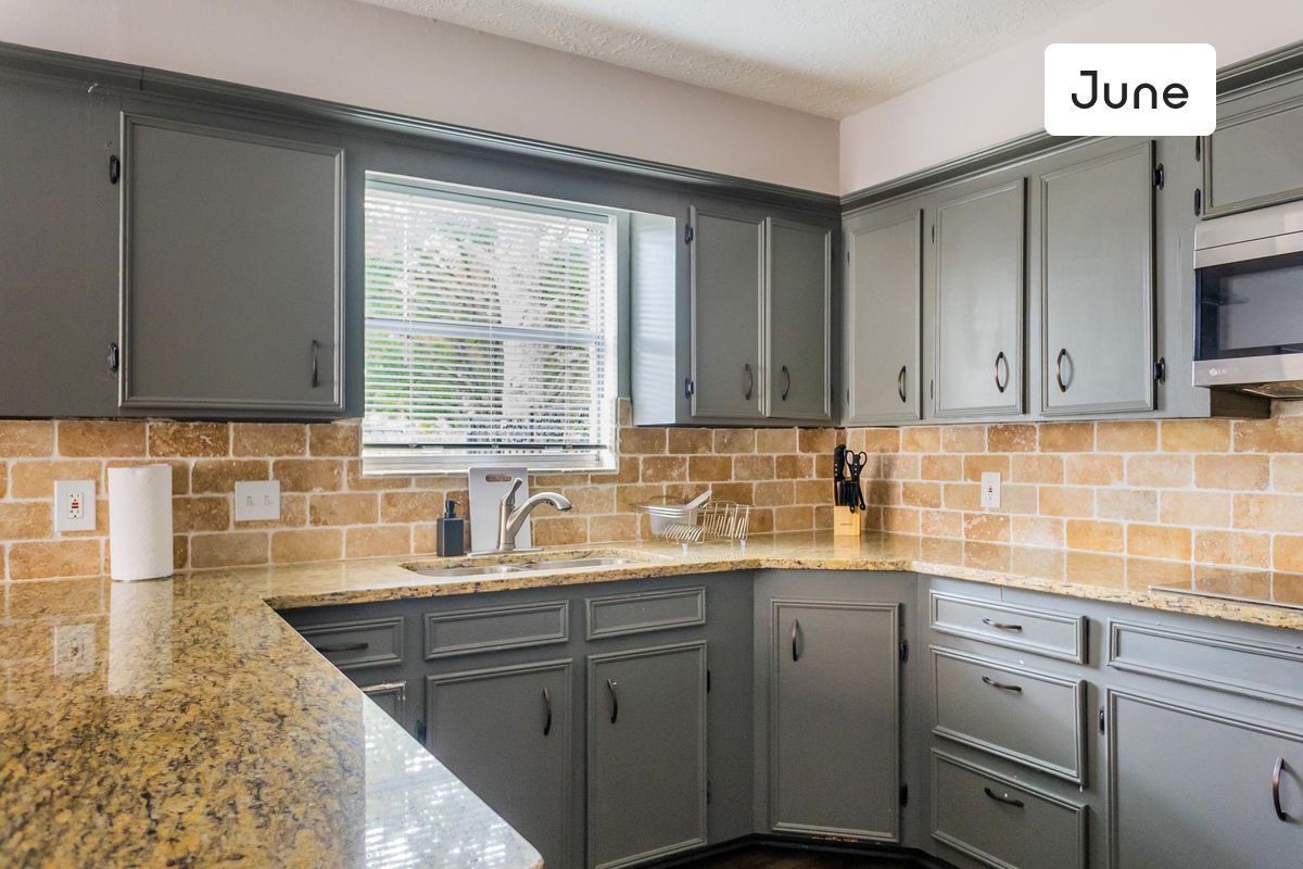 Primary Photo - ROOM ONLY in 4-bed/2.0-bath Home