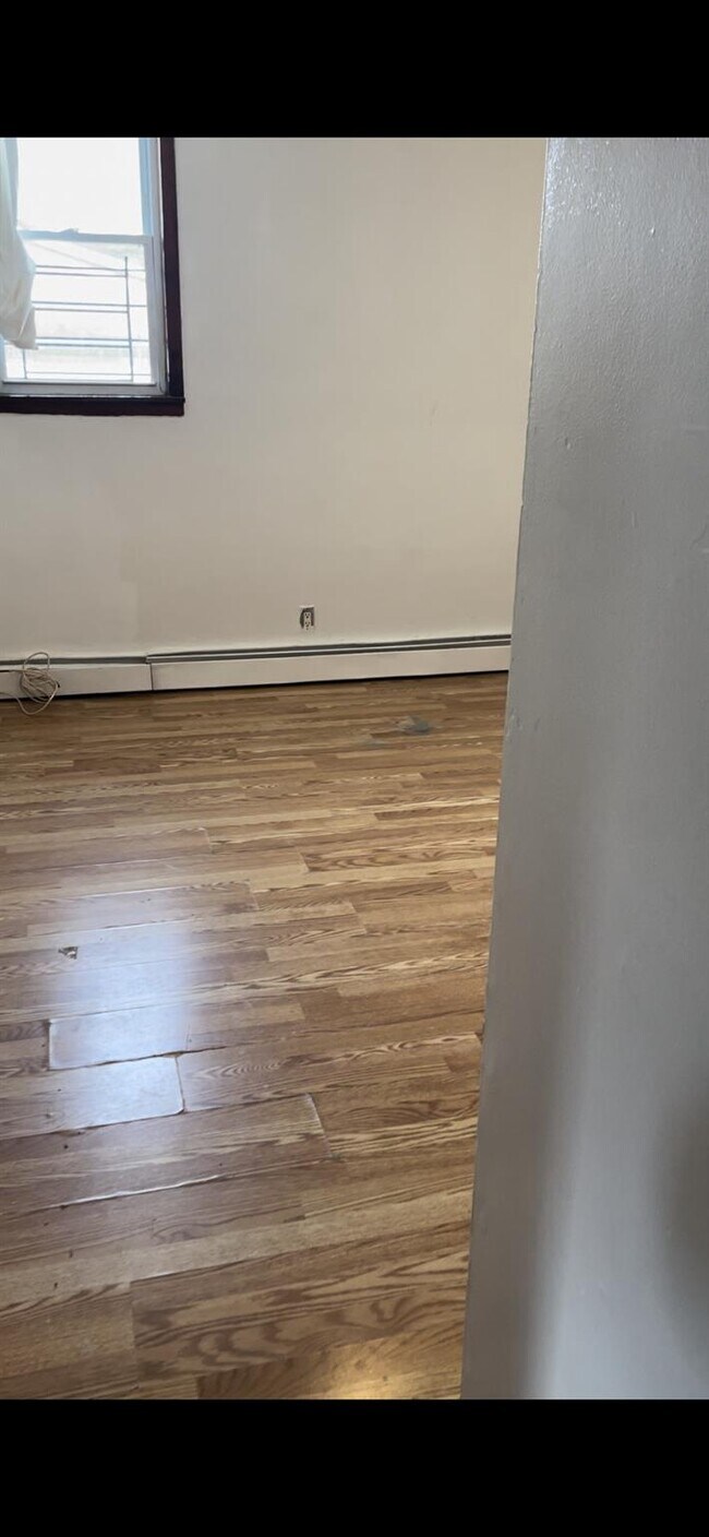 Foto del edificio - 109-53 153rd St