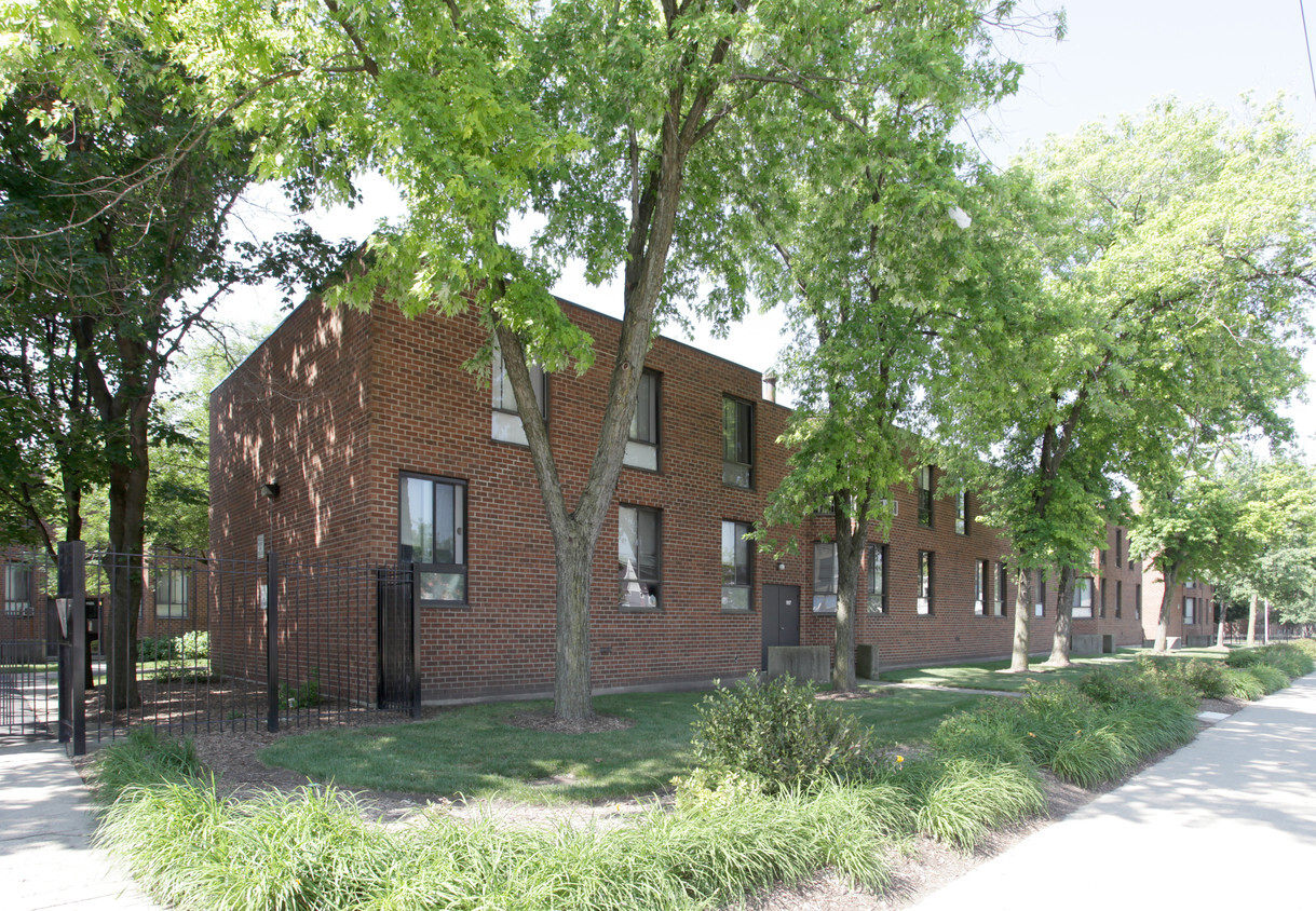 Foto principal - Greenwood Park Apartments