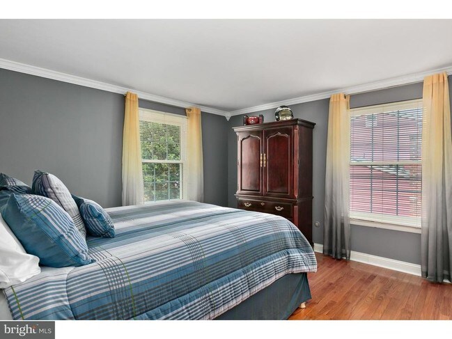 Foto del edificio - 138 Knotty Oak Dr