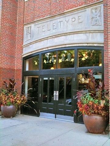 Building Photo - 2600 N Southport Ave