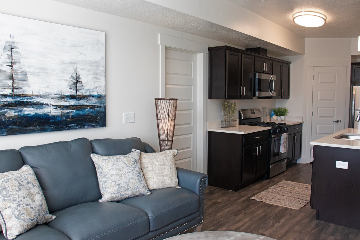 Seasons at Murray Crossing Apartments in Murray, UT