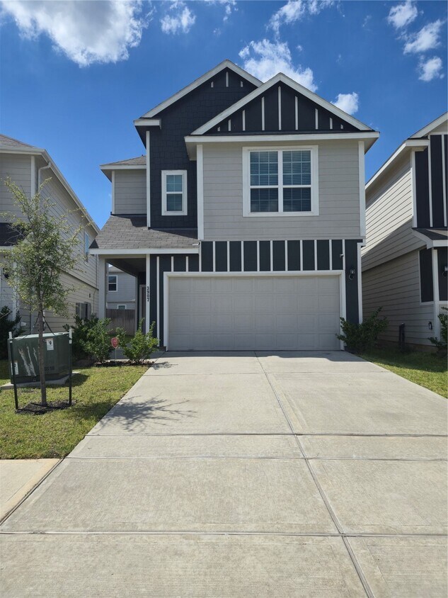 Foto principal - 3907 Faletti Dr