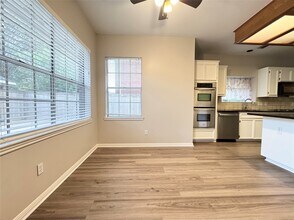 Building Photo - 4510 Colony Hills Dr
