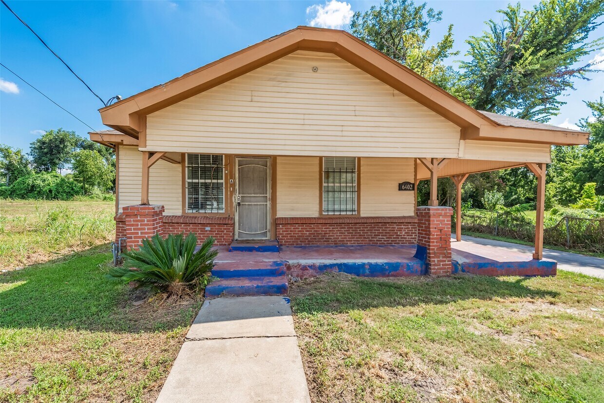 Foto principal - 6402 W Montgomery Rd