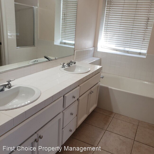 Foto del edificio - 9113 Sydney Blue Cir