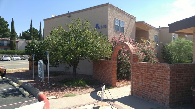 Building Photo - Alto Mesa Apartments