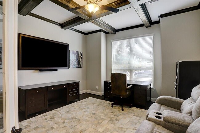 Foto del edificio - 2722 Mayfield Ridge Ln