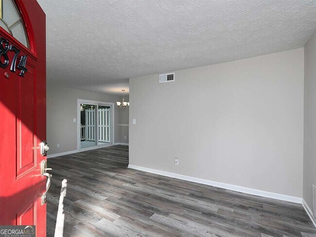 Foto del edificio - 3874 Mulkey Cir SW