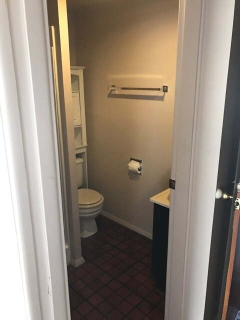 Bathroom #2 - 485 Dodge Court