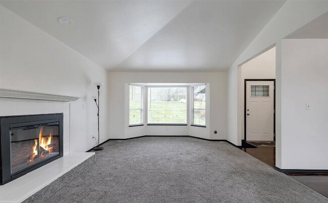 Building Photo - 27800 20th Pl S