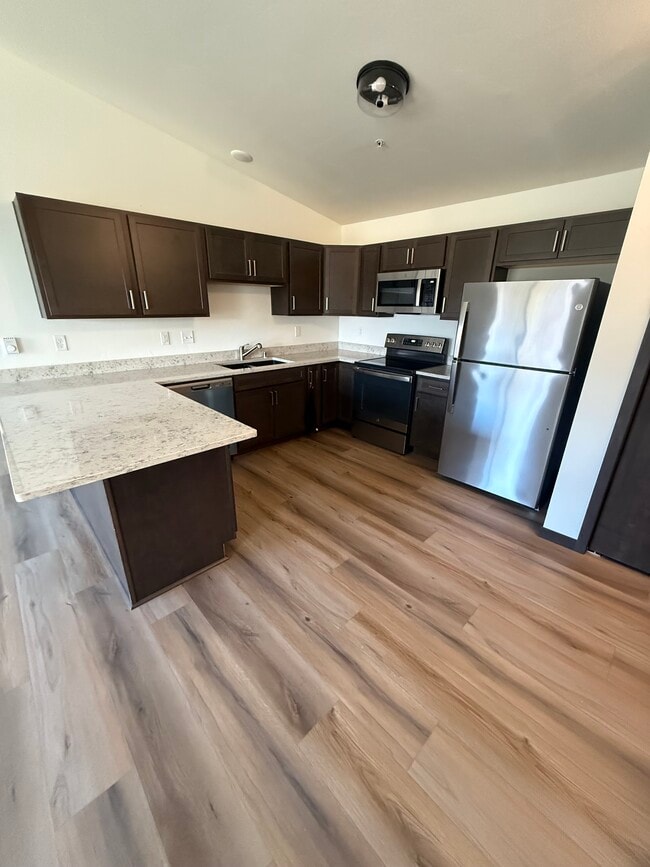 Building Photo - Meadowlark Village