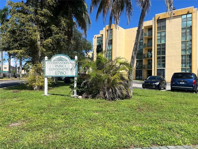 Building Photo - 11780 SW 18th St