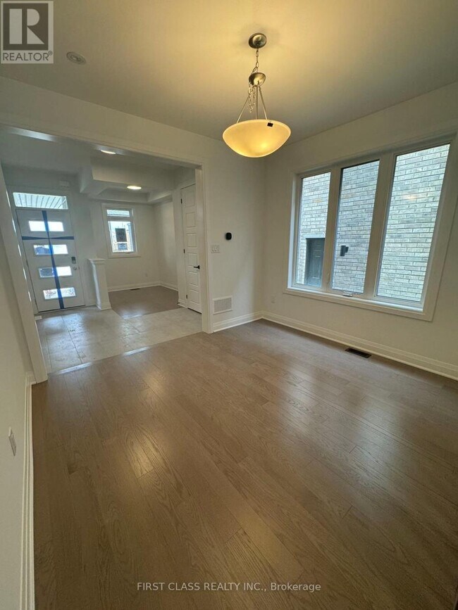 Building Photo - 12 Sweet Pear St