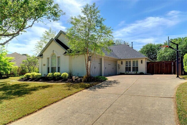 Building Photo - 5009 Arbor Hollow Dr
