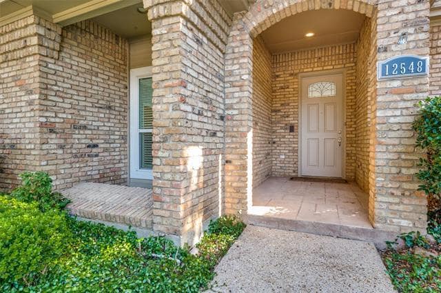 Building Photo - 12548 Renoir Ln