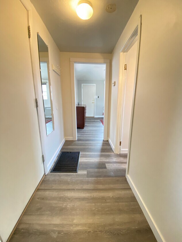Foto principal - 518 W Boulder St
