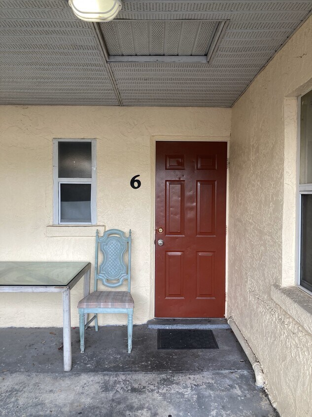 Primary Photo - 2102 9th St W