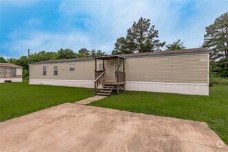 Building Photo - 1345 FM 405