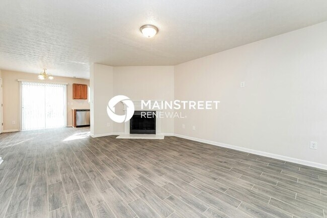 Building Photo - 4 Bedroom Pet-Friendly Home in Lithonia, G...