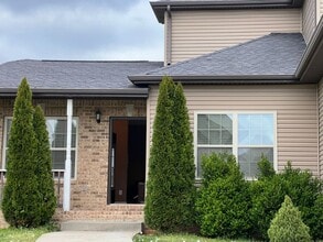 Building Photo - 3369 Wiser Dr