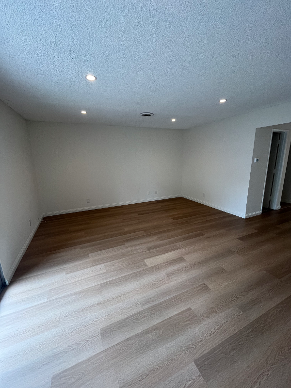 Foto del edificio - 515 W Duarte Rd