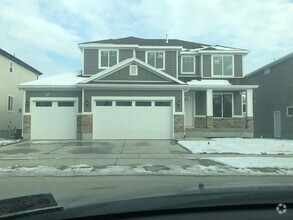 Building Photo - 69 S Serrata Ln