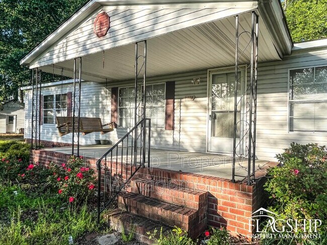 Foto del edificio - 4378 Whichard Rd