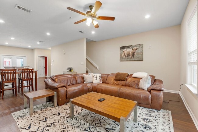 Photo - Campus Block Apartment