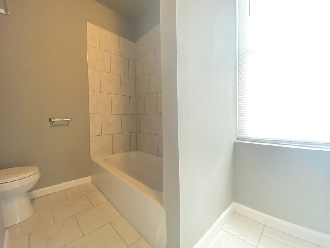 Photo - 4932 W Thompson St