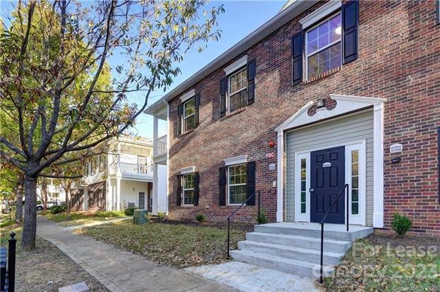 Primary Photo - 21512 Aftonshire Dr