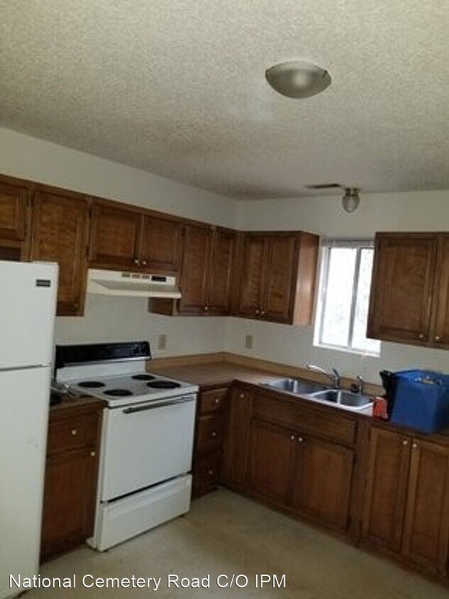 Foto del edificio - 5104 E National Cemetery Rd