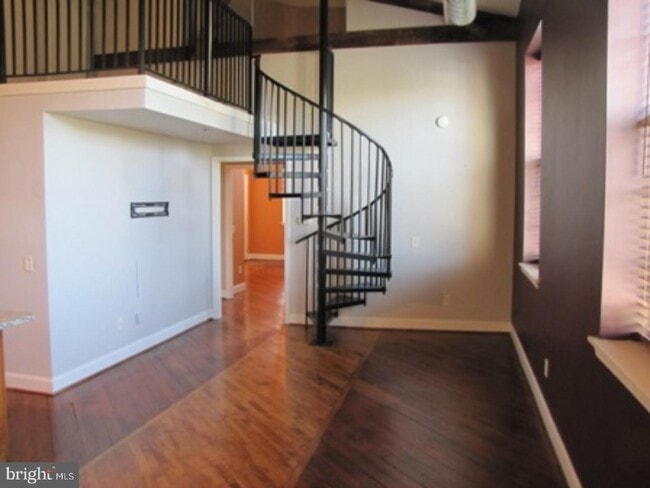 Building Photo - 541 Washington Ave