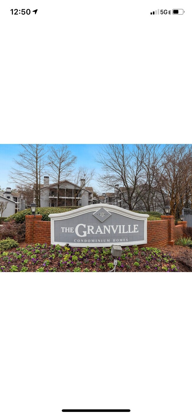 Foto del edificio - 639 Granville Ct