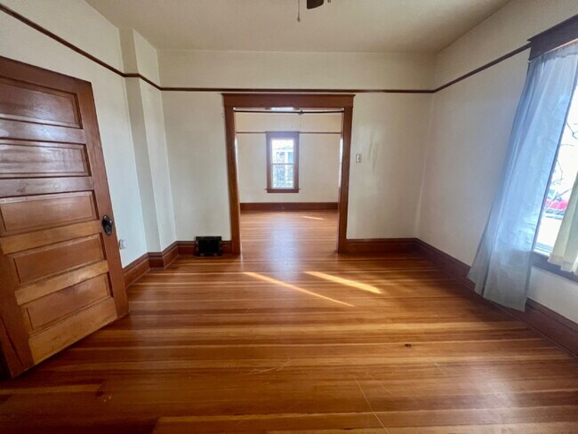 Foto del edificio - Charming two bedroom home!