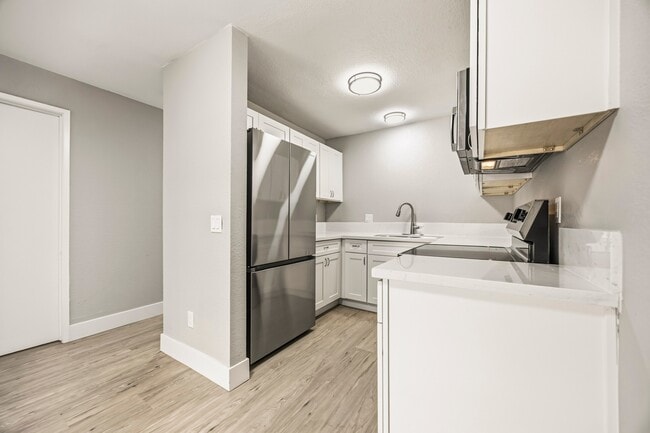 Building Photo - Chamoune Senior Apartments