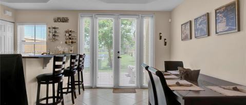 Foto del edificio - 14383 SW 9th Ct