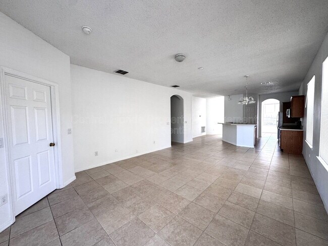 Foto del edificio - 14460 Huntcliff Park Way