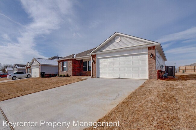 Building Photo - 3 br, 2 bath House - 1606 S 31st St