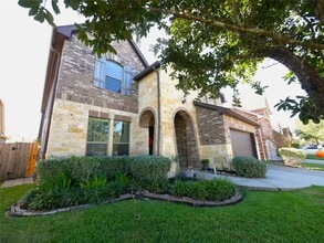 Building Photo - 20715 White Hyacinth Dr