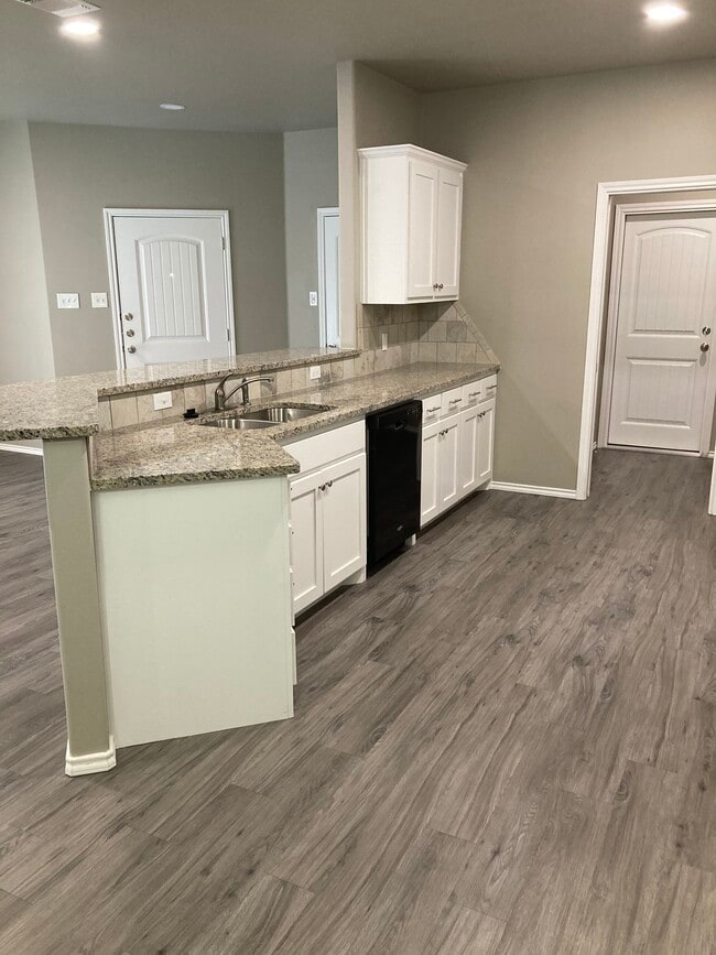 Building Photo - 1201 Preston Trl