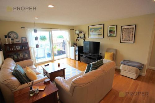 Primary Photo - 36 Bellvista Rd