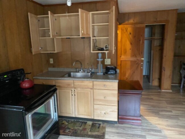 Building Photo - 1 br, 1 bath Apartment - 1320 Route 12