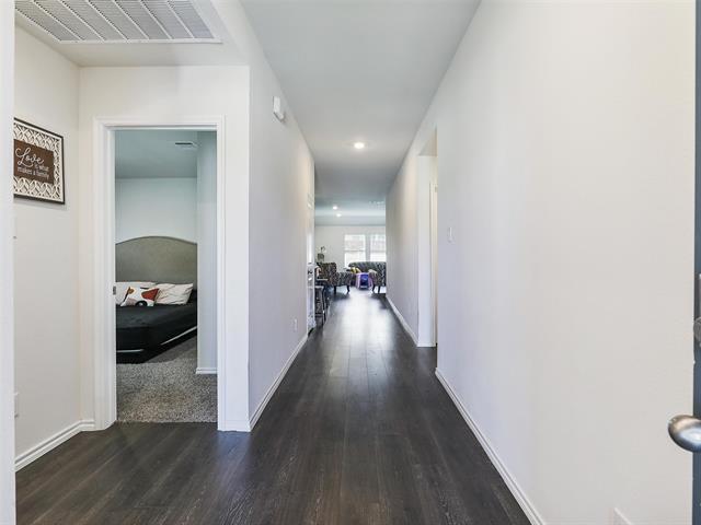 Foto del edificio - 11320 Headwater Ct