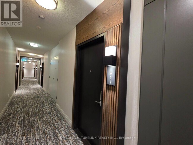 Photo du bâtiment - 8110 Birchmount Rd