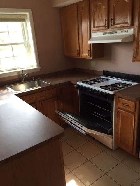 Building Photo - 10 Prospect St