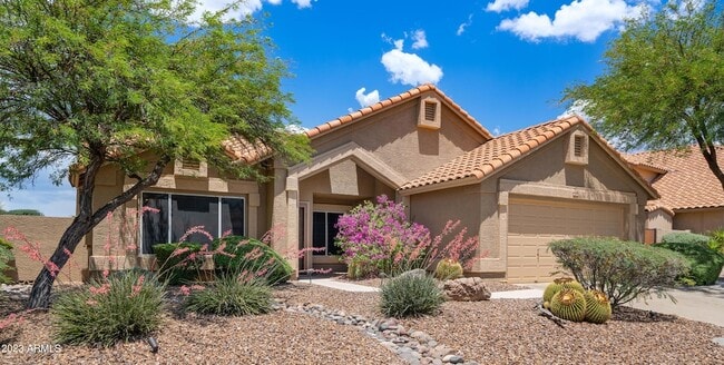 Building Photo - 4104 E Palo Brea Ln
